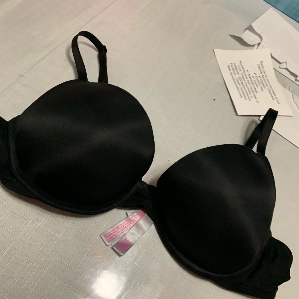 black t-shirt bra